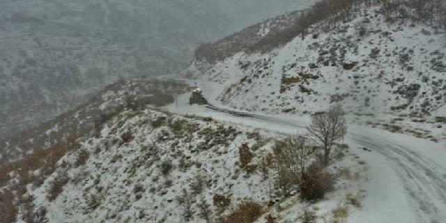 Malatya'da kar 530 mahallenin yolunu kapattı!