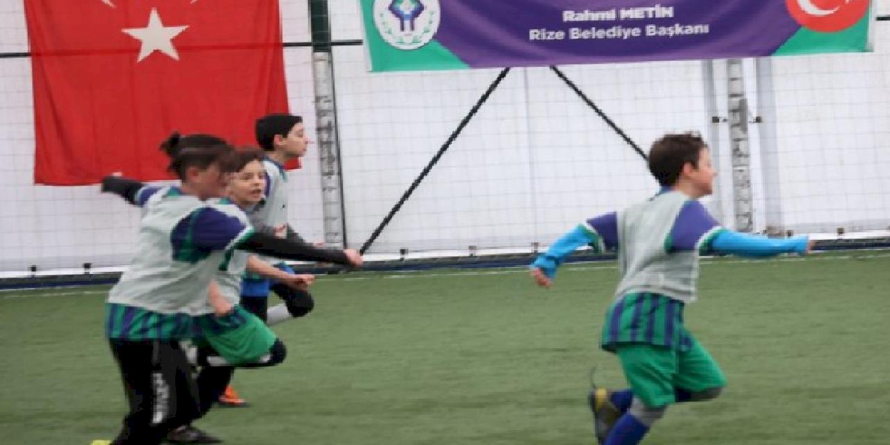 Rize'de 'Çocuk Futbol Turnuvası' başladı