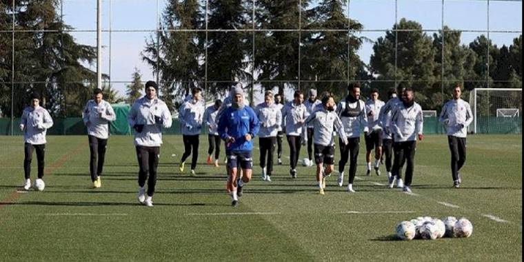 Trabzonspor'un Galatasaray maçı kamp kadrosu belli oldu!