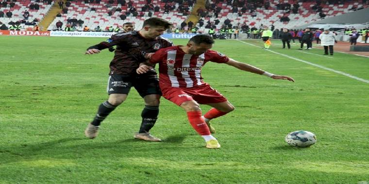 Sivasspor Beşiktaş maçında Kevin N'Koudou'nun armasız forması gündem olmuştu! O detay ortaya çıktı