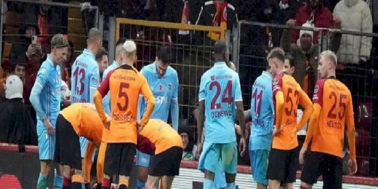 Galatasaray Trabzonspor maçında penaltı kararı verildi! İşte o pozisyon
