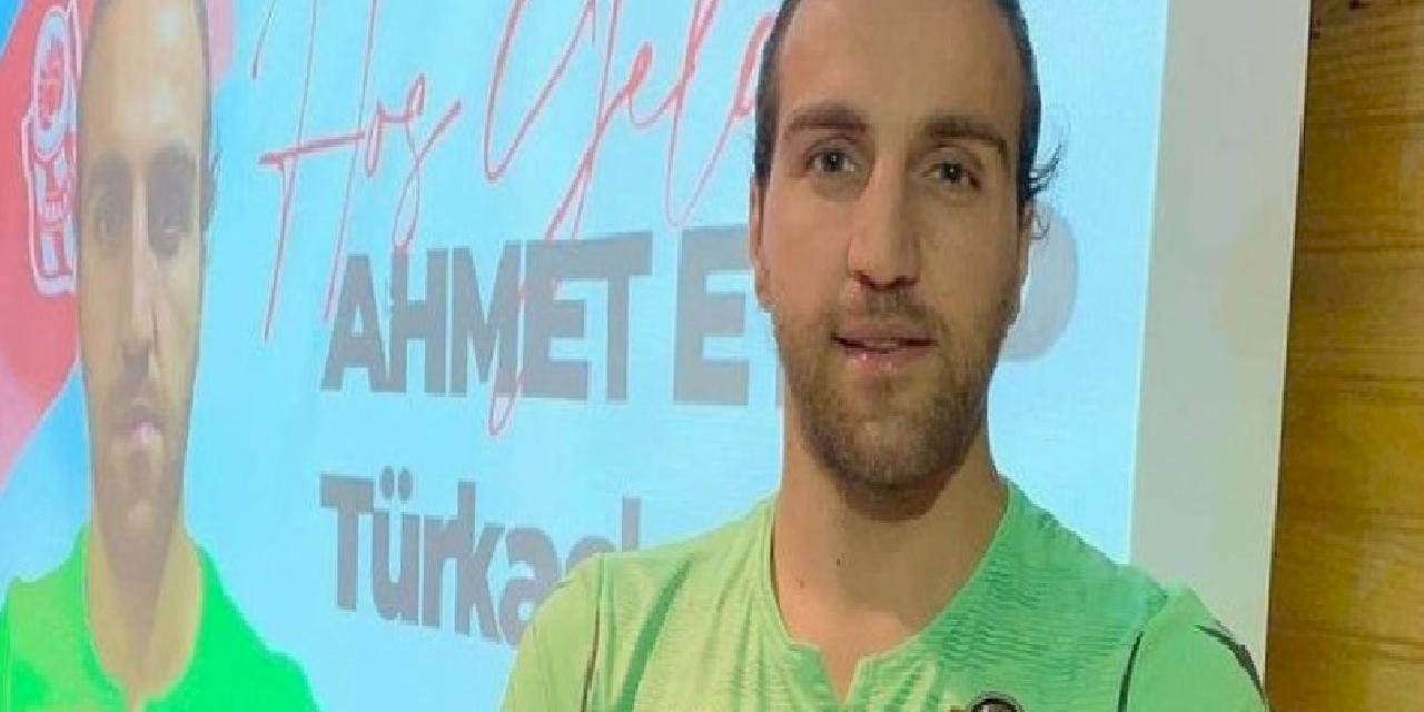Yeni Malatyaspor kalecisi Ahmet Eyüp Türkaslan enkaz altında kaldı