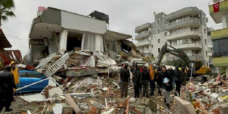 Hatay Kadın Voleybol Takımı'nda 14 oyuncu enkaz altında