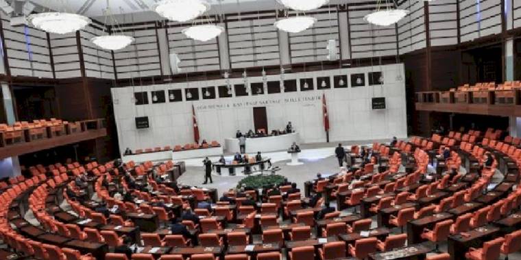 OHAL tezkeresi Meclis'e sunuldu