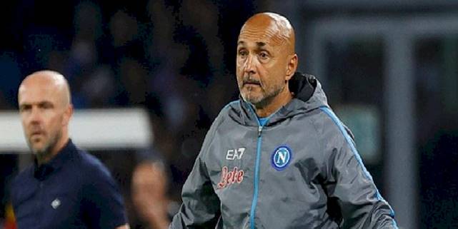 Napoli Teknik Direktörü Luciano Spalletti'den depremzedelere destek!