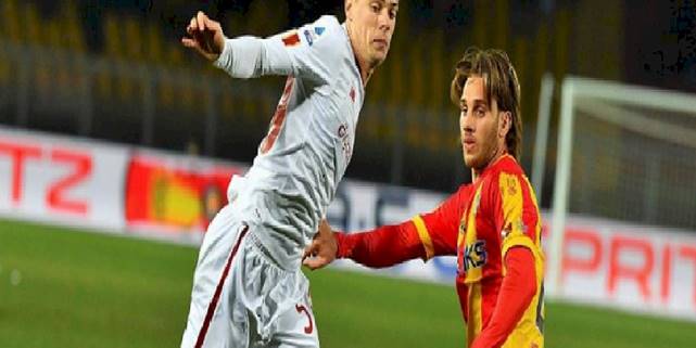 Lecce 1-1 Roma (MAÇ SONUCU - ÖZET) Roma Lecce'ye takıldı!