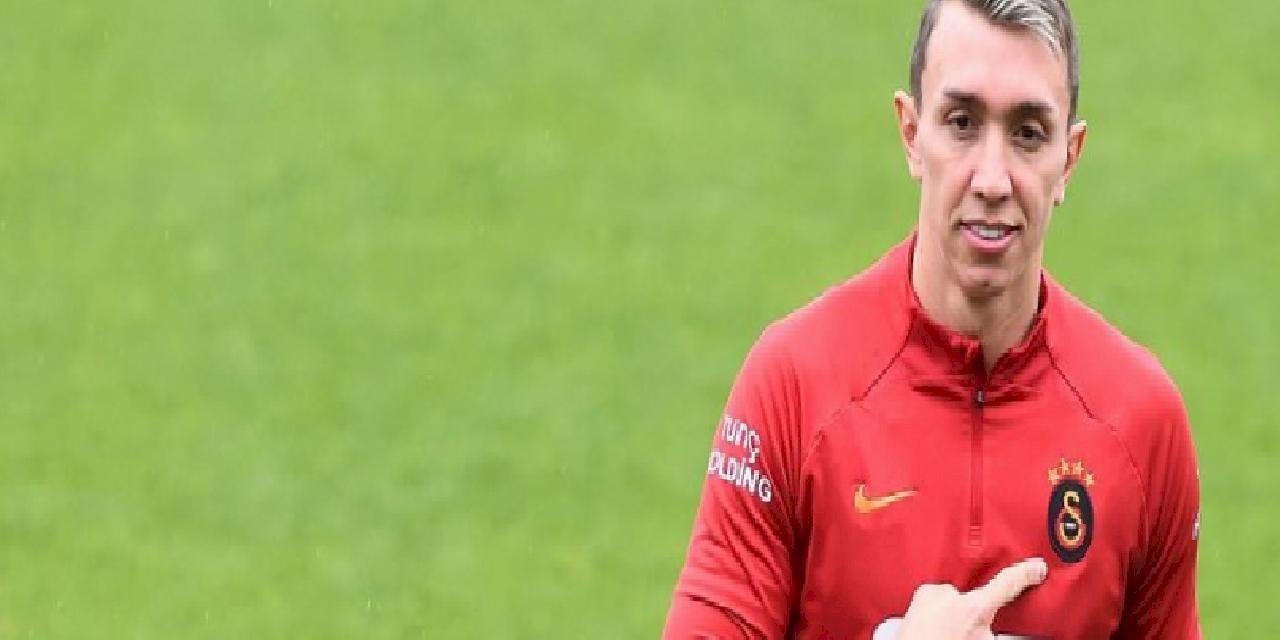 Galatasaray kaptanı Fernando Muslera 150 saat enkaz altında kaldıktan sonra kurtulan küçük Semih ile görüştü