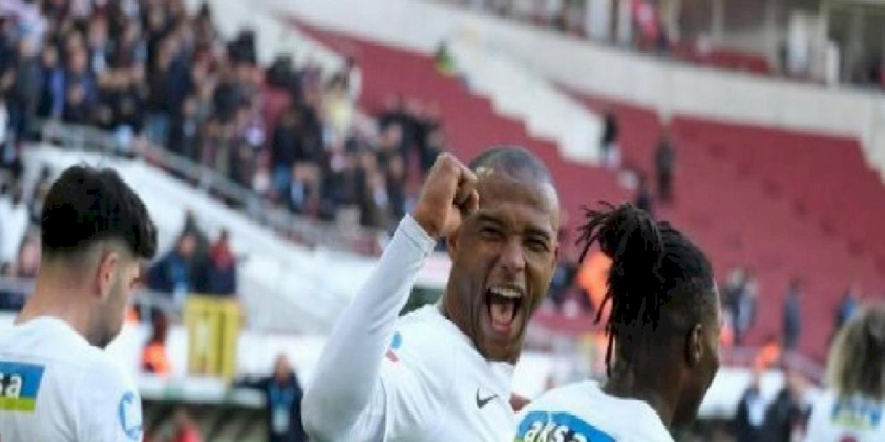 Ayoub El Kaabi kimdir? Kaç yaşında? Hangi takımlarda oynadı ve nereli? Ayoub El Kaabi yaşamı ve kariyeri...