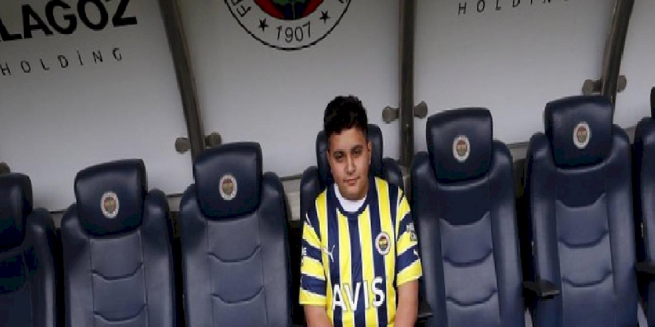 Fenerbahçe depremzede Mehmet Akif Ağaç'ı statta ağırladı