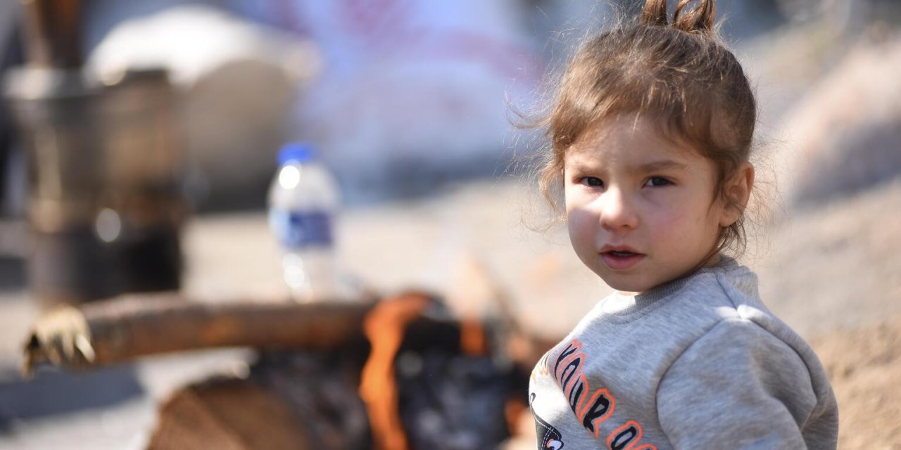 Deprem çocukları nasıl etkiler? Çocuklara deprem nasıl anlatılmalı?