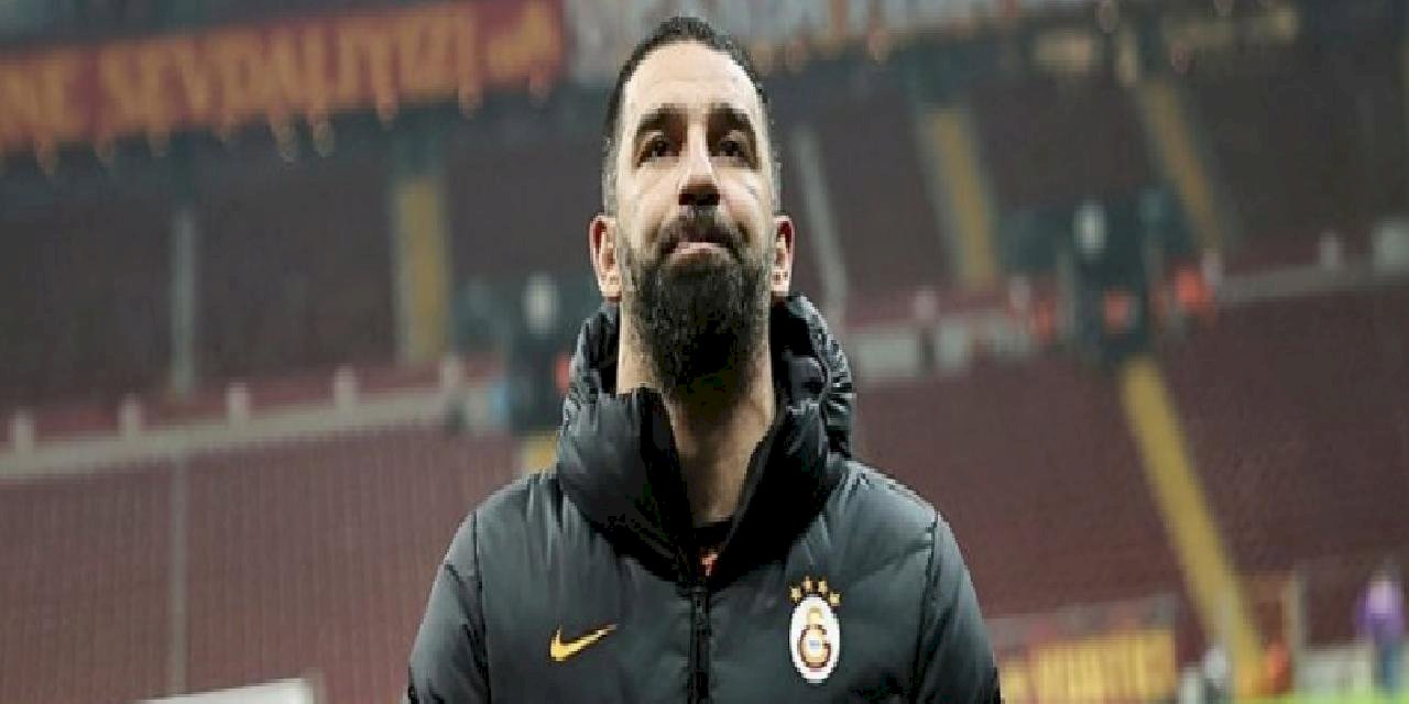 Arda Turan Trabzonspor-Basel maçında! 