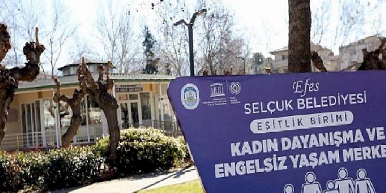 Efes Selçuk'a Gelen Depremzedelere Psikolojik Destek