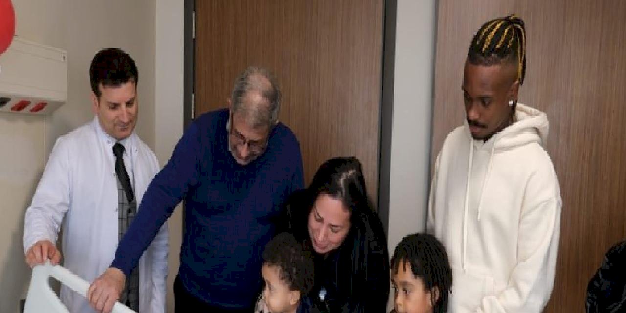 Lincoln Henrique ve eşi Adriana Muller'den depremzedelere ziyaret