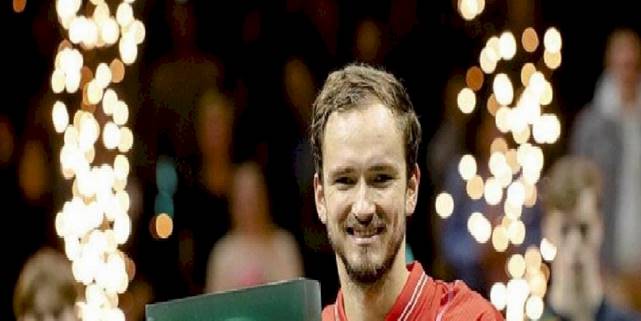Rotterdam Açık'ta şampiyon Daniil Medvedev!