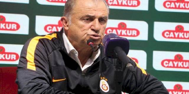 Fatih Terim'den deprem sözleri: Tüm insanlar adına üzülüyorum...