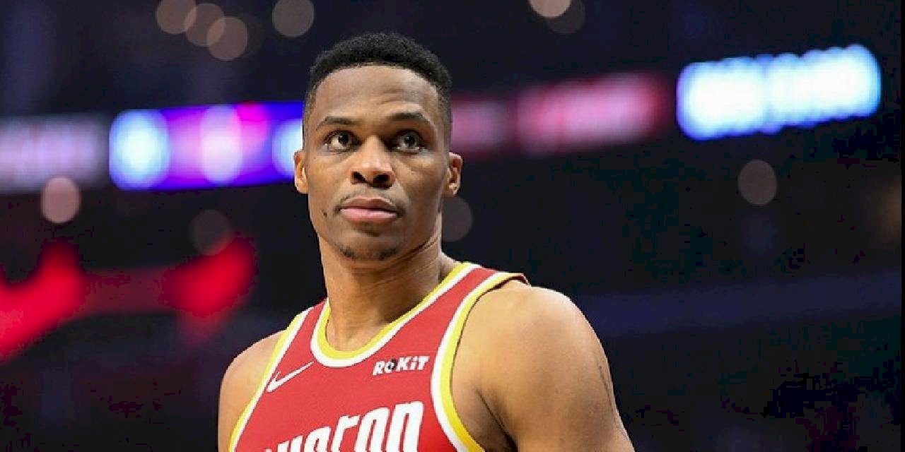 NBA'de Los Angeles Clippers Russell Westbrook'u transfer etti!