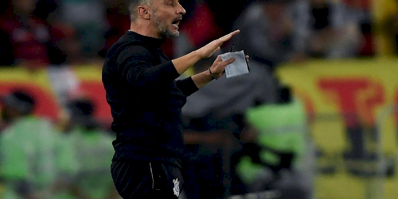 FENERBAHÇE HABERİ: Jorge Jesus'un peşini bırakmıyorlar! İşte yeni talibi