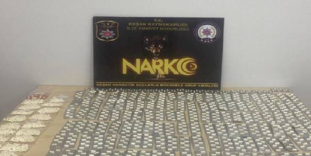 Keşan'da sentetik ecza hapla yakalanan 2 kişi tutuklandı