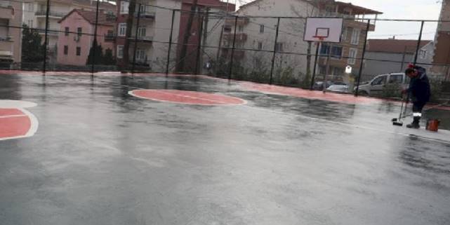 İzmit'ten Kocatepeli gençlere yeni basketbol sahası