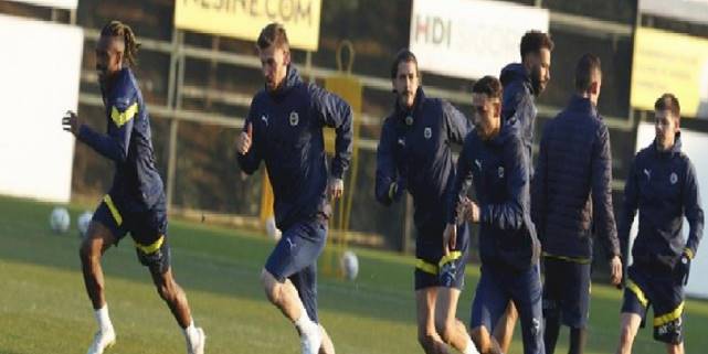 Fenerbahçe Konyaspor'a hazır!