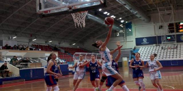 İzmit'in Perileri Gelişimi'ni sürdürüyor