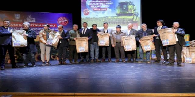 Silivri'de milli ayçiçek atağı başladı