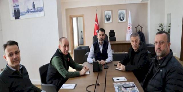 Trabzonspor Başkanı Ahmet Ağaoğlu deprem bölgesinde