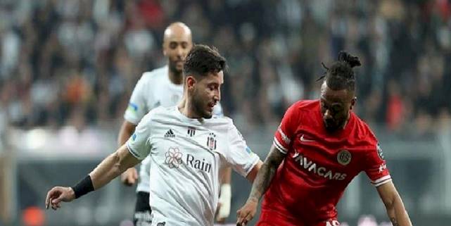 Beşiktaş Antalyaspor maçı sonrası Tayyip Talha: Futboldan daha önemli şeyler var