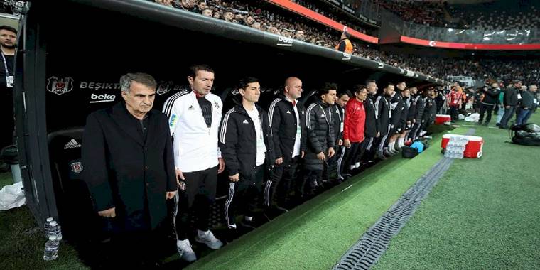 TRANSFER HABERİ: Beşiktaş'ta Antalyaspor maçı sonrası sürpriz karar! Ayrılık...