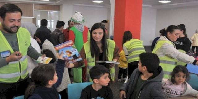 Çukurova Belediyesi Psikososyal Destek Ekibi Yurtlarda