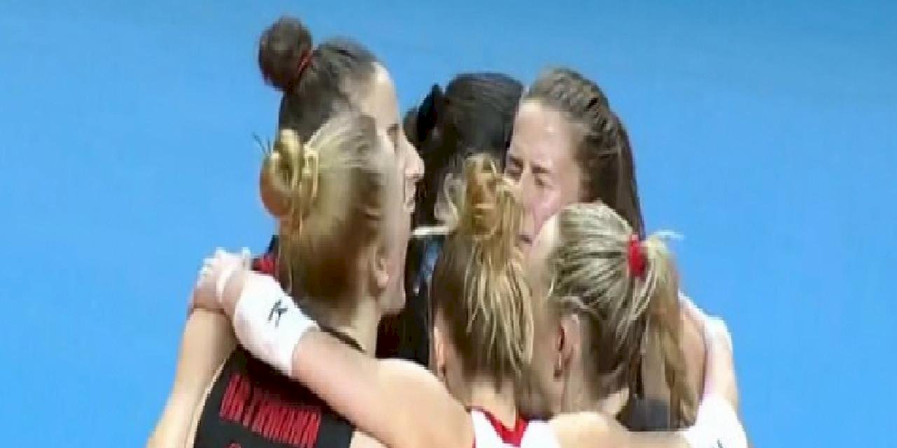 Türk Hava Yolları CEV Kupası'nda adını yarı finale yazdırdı