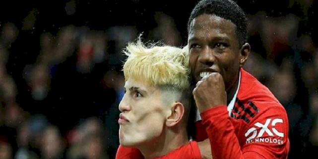 Manchester United 3-1 West Ham United (MAÇ SONUCU-ÖZET) | Kırmızı Şeytanlar çeyrek finalde!