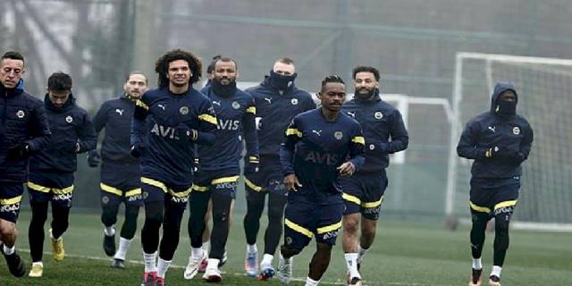 FENERBAHÇE TRANSFER HABERLERİ: 6 yıldız için kapıyı kapattı! Ayrılıklar sezon sonu