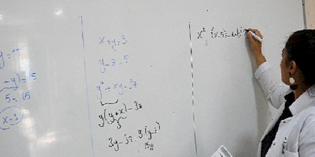 Beylikdüzü Belediyesi: Depremzede Öğrencilere YKS ve LGS Desteği