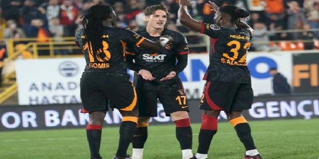 GALATASARAY HABERİ - İtalyan devleri Cimbom'un yıldızına talip!