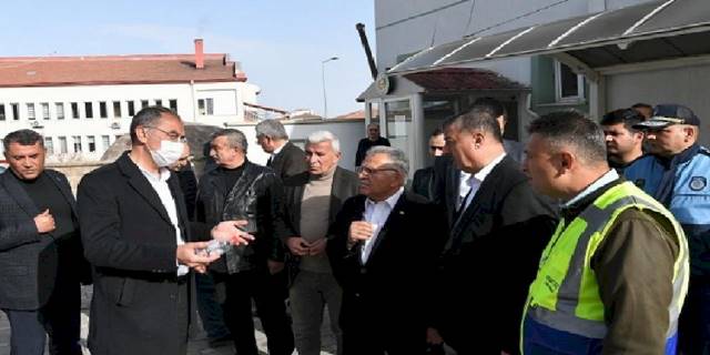 Memduh Büyükkılıç'tan değerlendirme toplantısı