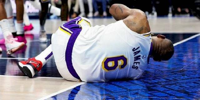 Los Angeles Lakers'ta LeBron James şoku! En az 3 hafta yok