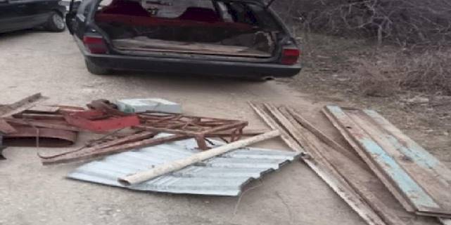Hurda hırsızları Jandarma'dan kaçamadı!