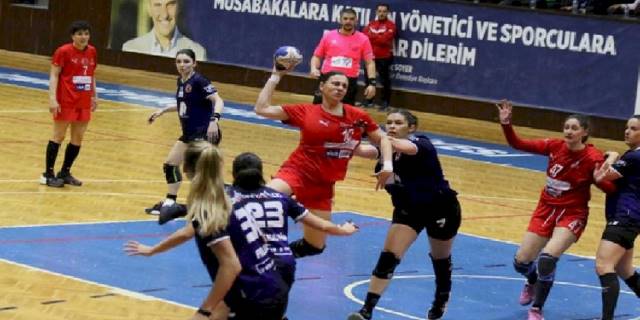 Antalya Konyaaltı Avrupa Kupası yarı finalinde