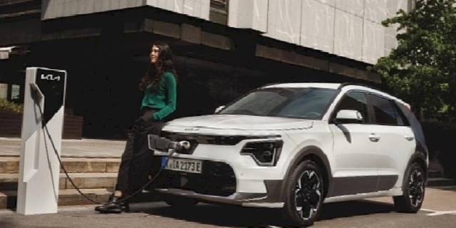Kadınlara göre en iyi şehir otomobili: Kia Niro