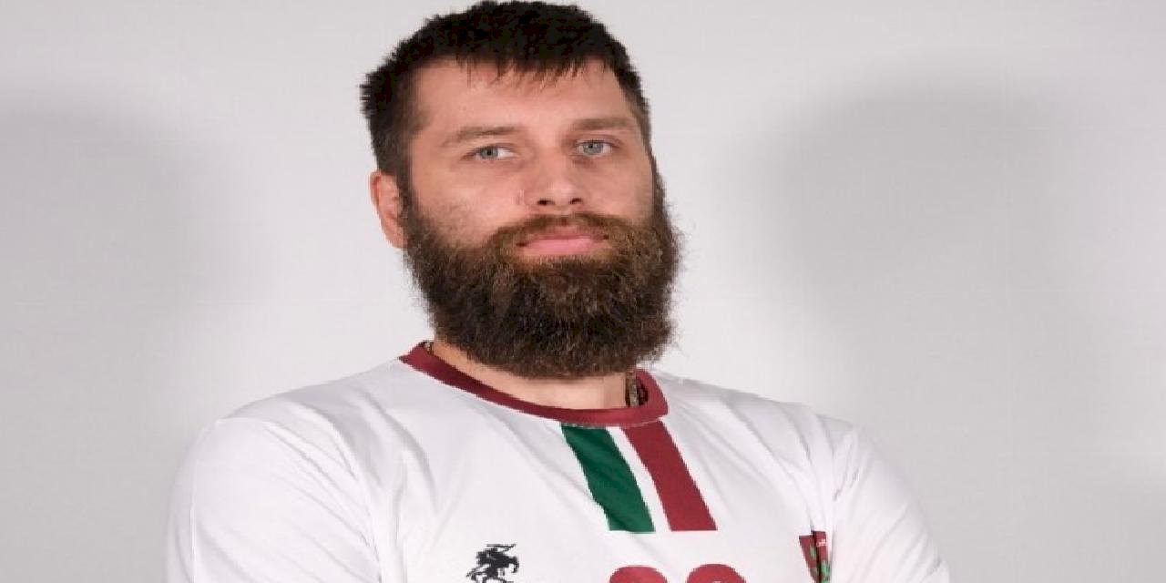 Sakarya hentboluna Ukraynalı Tuikin takviyesi