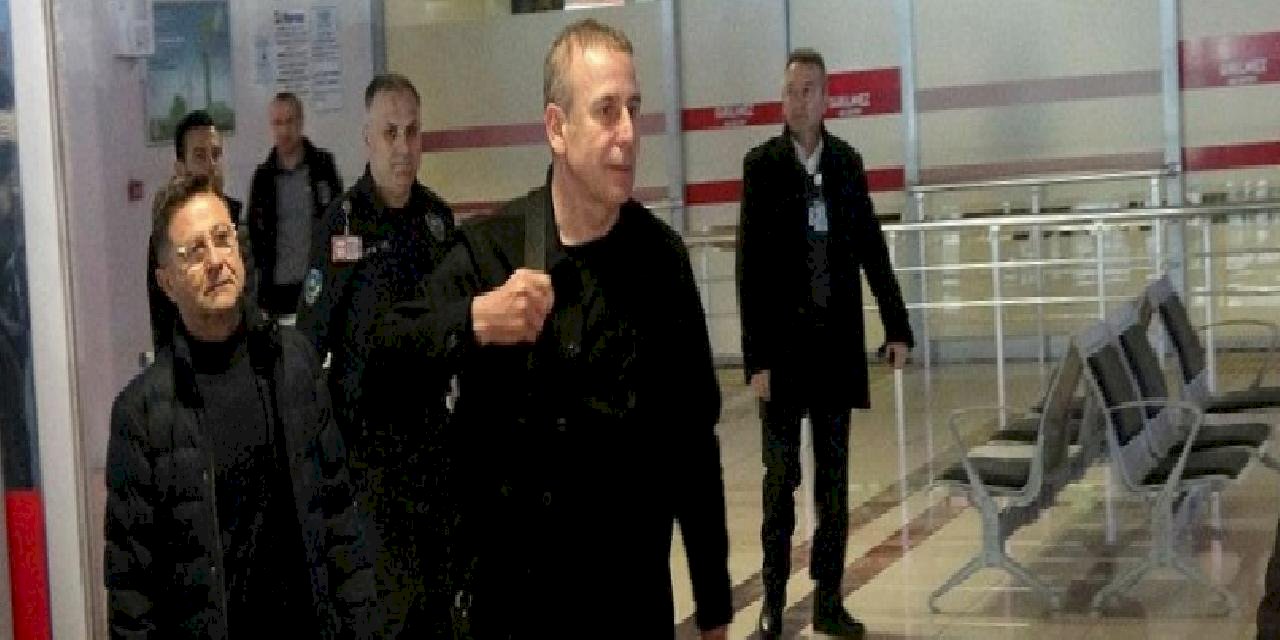 Trabzonspor'da istifa eden Abdullah Avcı Trabzon'a geldi
