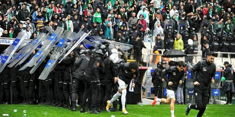 Bursaspor'a flaş ceza!