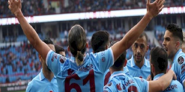 Trabzonspor 4-1 Adana Demirspor (MAÇ SONUCU-ÖZET) Fırtına evinde esti!