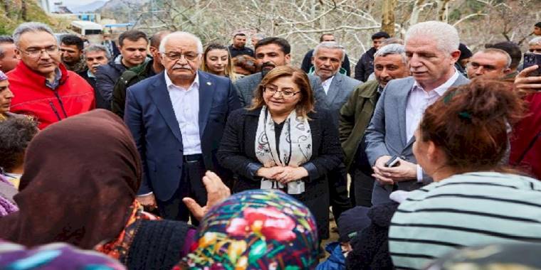 Gaziantep'ten İslahiye'ye 'çilek üretimi'ne destek