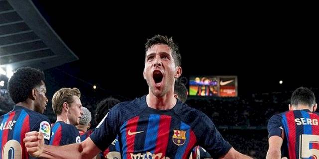 Barcelona 2-1 Real Madrid (MAÇ SONUCU-ÖZET) Barça son nefeste kazandı!