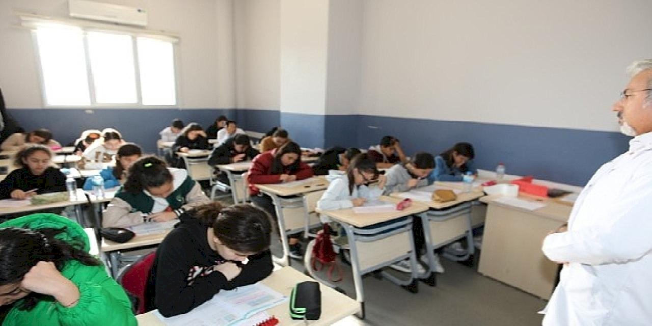 Bayraklı'nın öğrencileri geleceğe hazırlanıyor