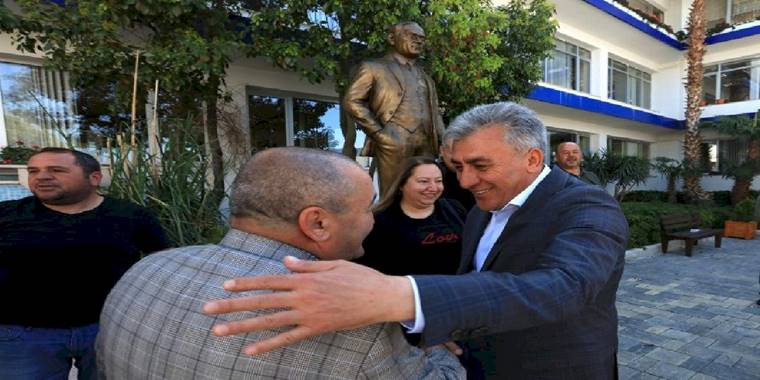 EYT’li çalışanlardan Güzelbahçe Belediyesi’ne veda