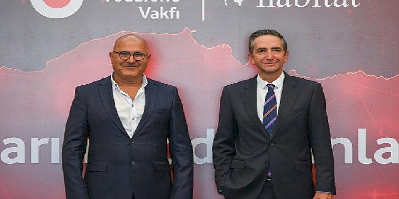 Türkiye Vodafone Vakfı ve Habitat Derneği'nden Depremzede Çocukların Eğitimine Katkı