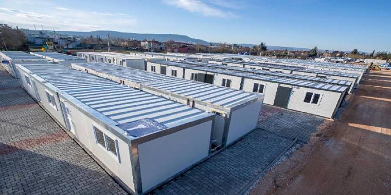 İzmir, Kahramanmaraş'ta 120 konteynerin kurulumunu tamamladı